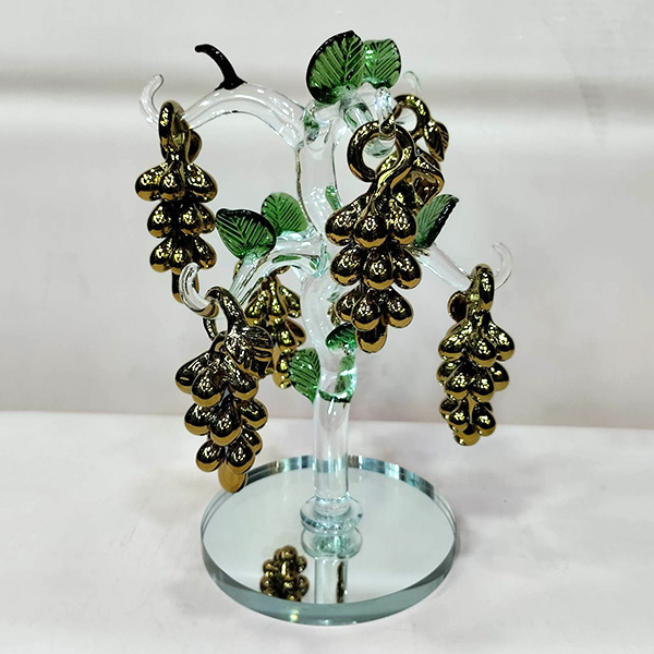 Exclusive Decorative Showpiece